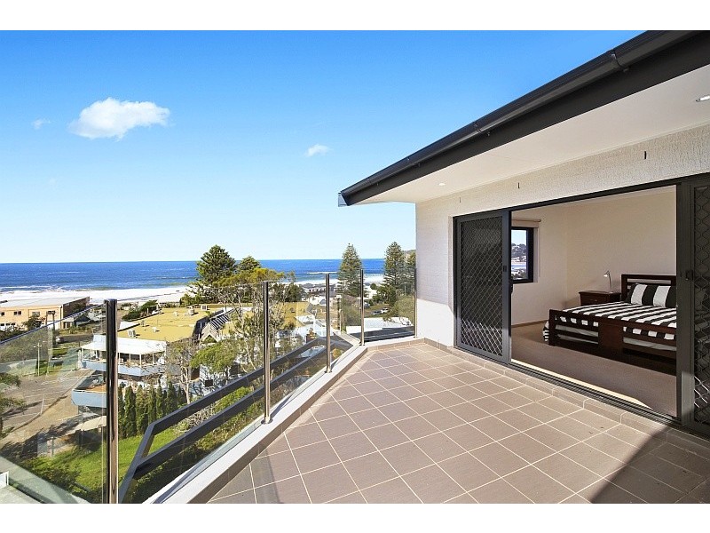 24a Tramway Road, North Avoca NSW 2260