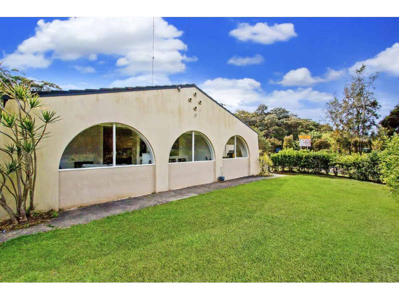1 Dalpura Road, Wamberal NSW 2260