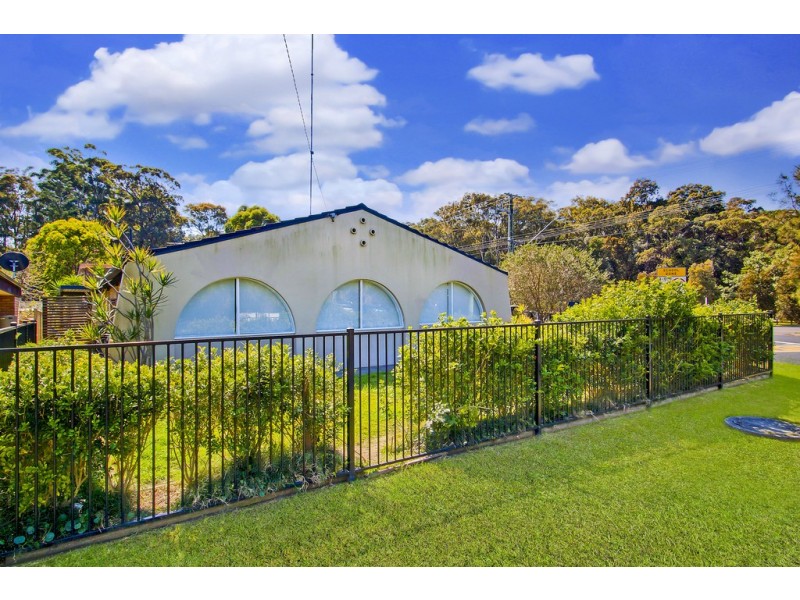1 Dalpura Road, Wamberal NSW 2260