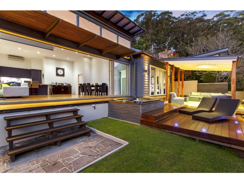 24 Casino Street, Terrigal NSW 2260