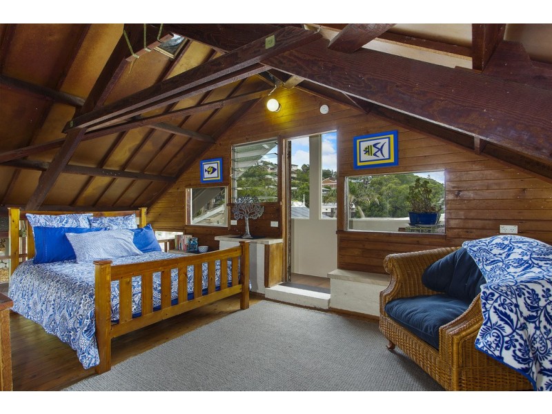 51 Lowanna Avenue, Forresters Beach NSW 2260