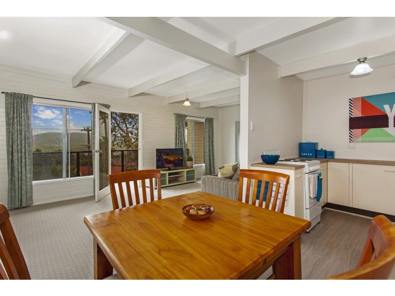 51 Lowanna Avenue, Forresters Beach NSW 2260