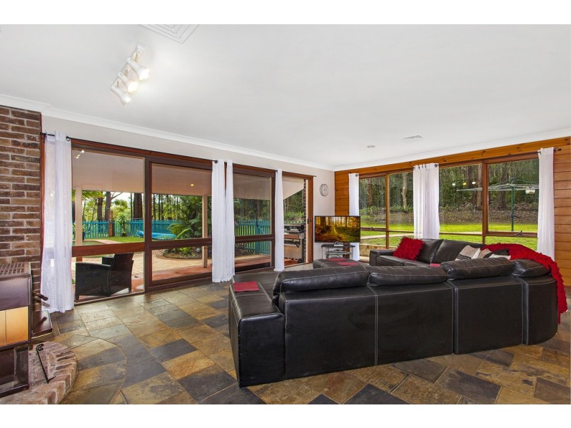 14 McGarrity Avenue, Matcham NSW 2250