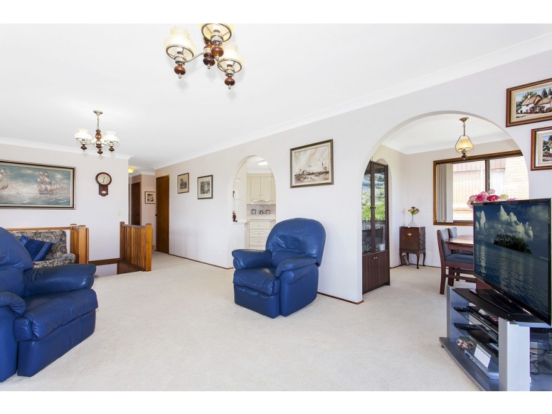 23 Henrys Road, Forresters Beach NSW 2260