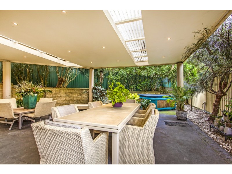 6 Scribbly Gum Crescent, Erina NSW 2250