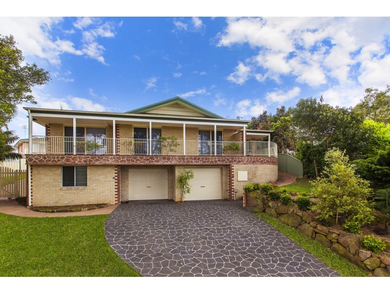 4 Manor Close, Wyong NSW 2259