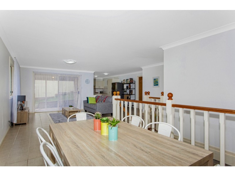 4 Manor Close, Wyong NSW 2259