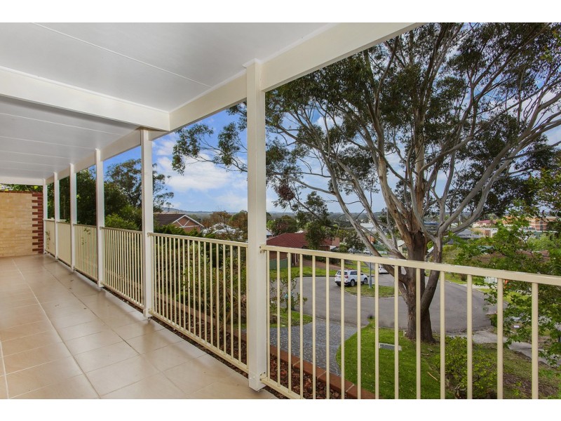 4 Manor Close, Wyong NSW 2259