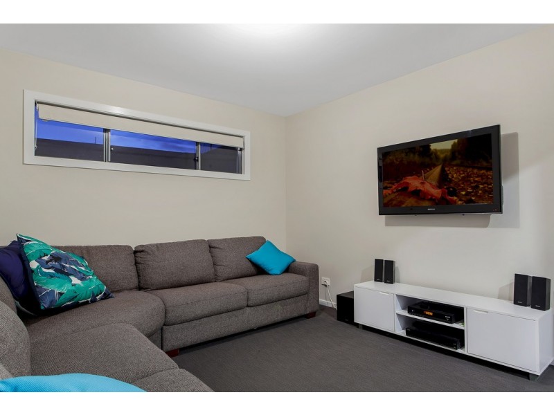 2/35 Swadling Street, Long Jetty NSW 2261