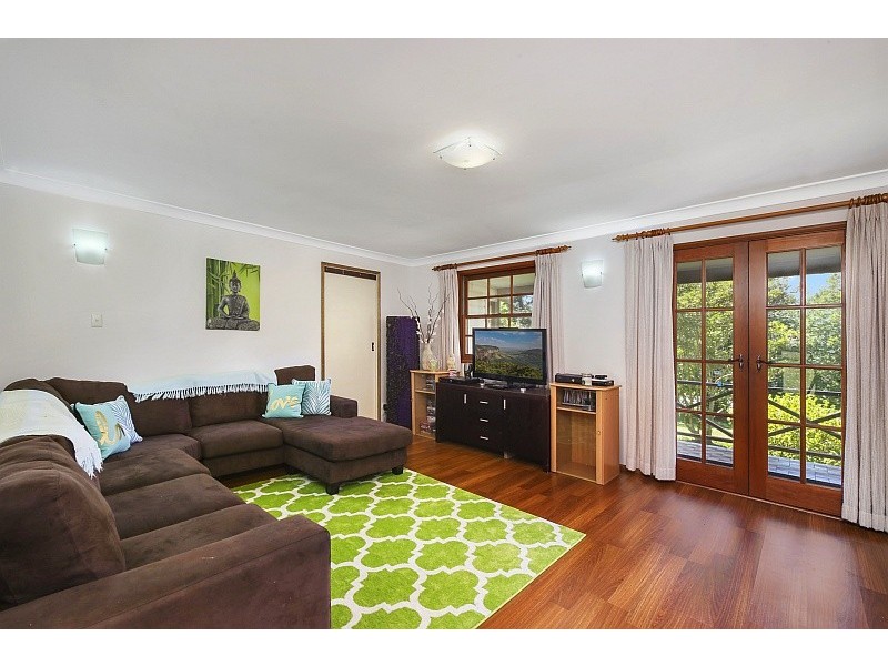 319 Tumbi Road, Wamberal NSW 2260