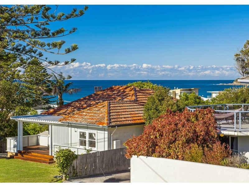4 Prince Street, Wamberal NSW 2260