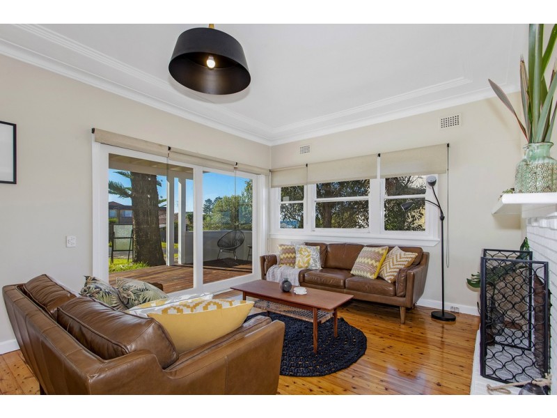 4 Prince Street, Wamberal NSW 2260