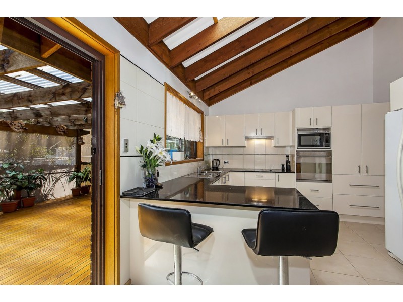 18 Kuburra Road, Erina NSW 2250