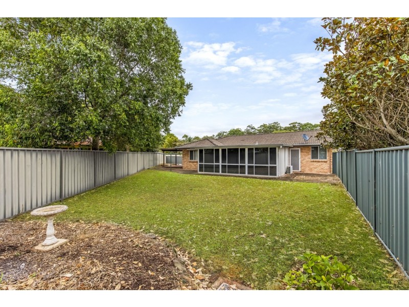 13 Gumleaf Close, Erina NSW 2250