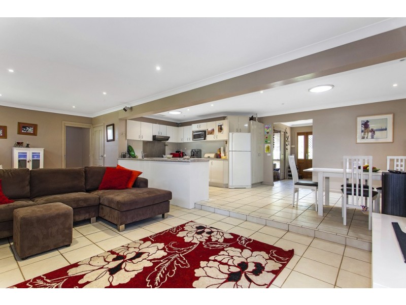 6 Woodcrest Close, Kincumber NSW 2251