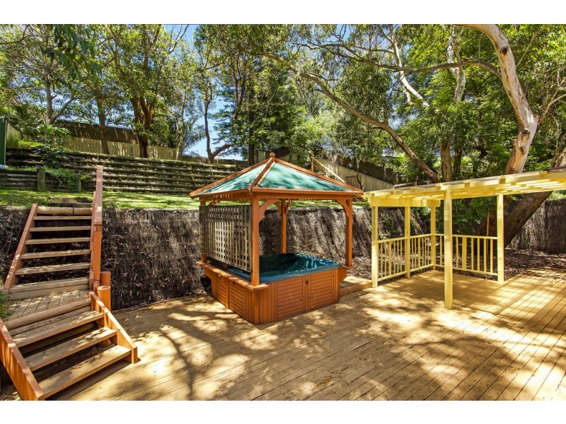 32 Hopetoun Street, Forresters Beach NSW 2260