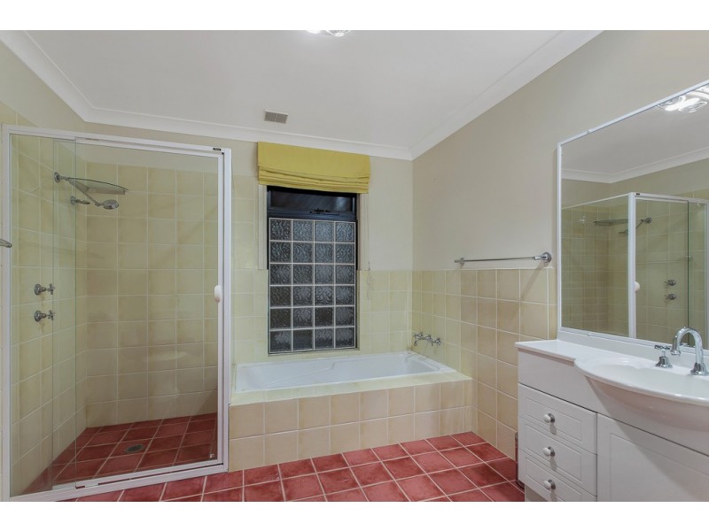 68 Woodview Avenue, Lisarow NSW 2250