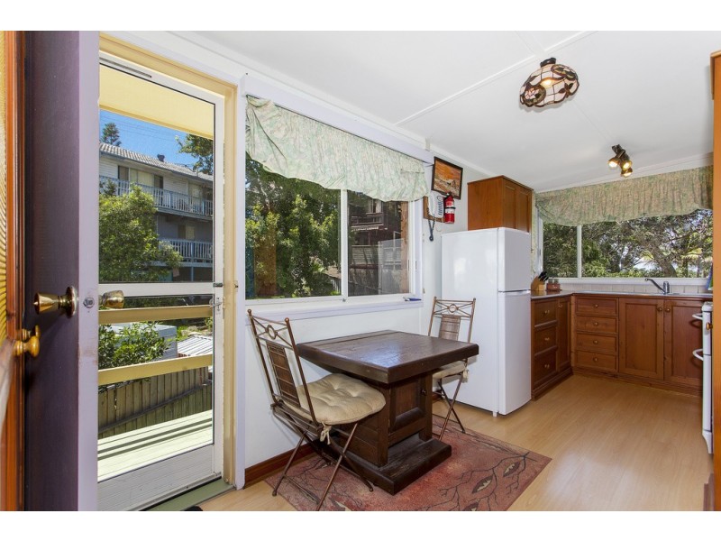 20 Boos Road, Forresters Beach NSW 2260