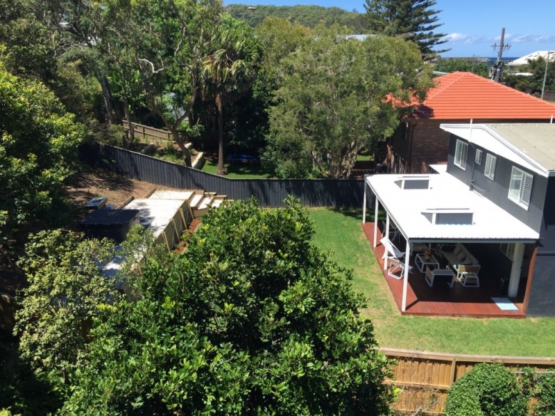 21 Elgata Avenue, North Avoca NSW 2260