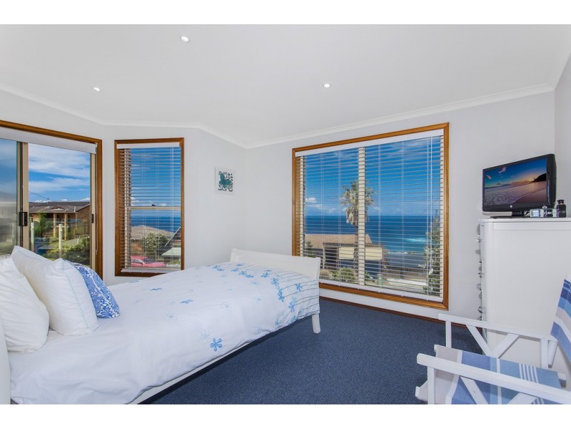 6 North Scenic Road, Forresters Beach NSW 2260