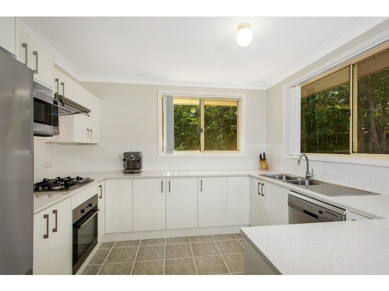 88 Woodview Avenue, Lisarow NSW 2250