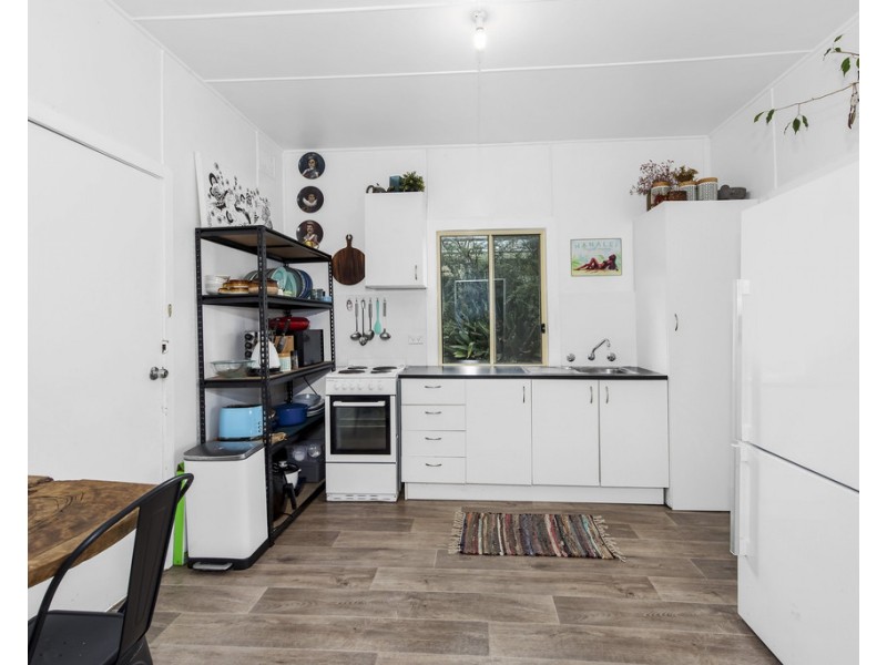 1024 The Entrance Road, Forresters Beach NSW 2260