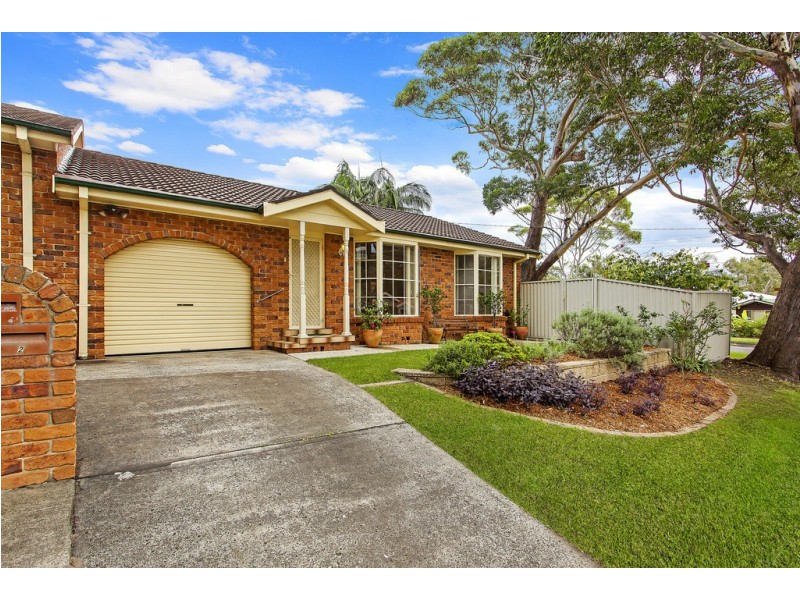 2/57 Noorong Avenue, Forresters Beach NSW 2260