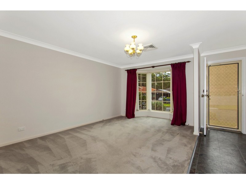 2/57 Noorong Avenue, Forresters Beach NSW 2260