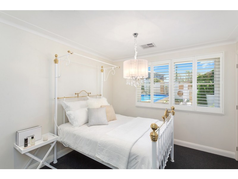 16 Barnhill Road, Terrigal NSW 2260