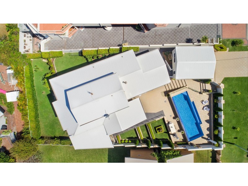 16 Barnhill Road, Terrigal NSW 2260