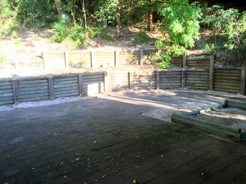 4 Dan Place, Forresters Beach NSW 2260