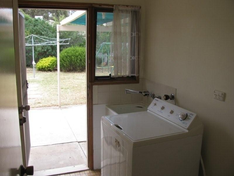 6 Jamison street, Parafield Gardens SA 5107