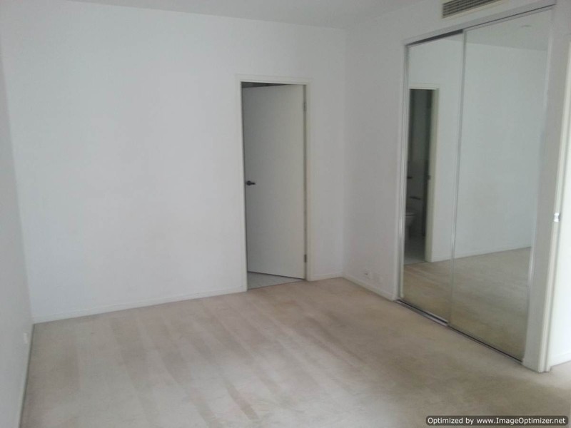 18 Waterview Walk, Docklands VIC 3008