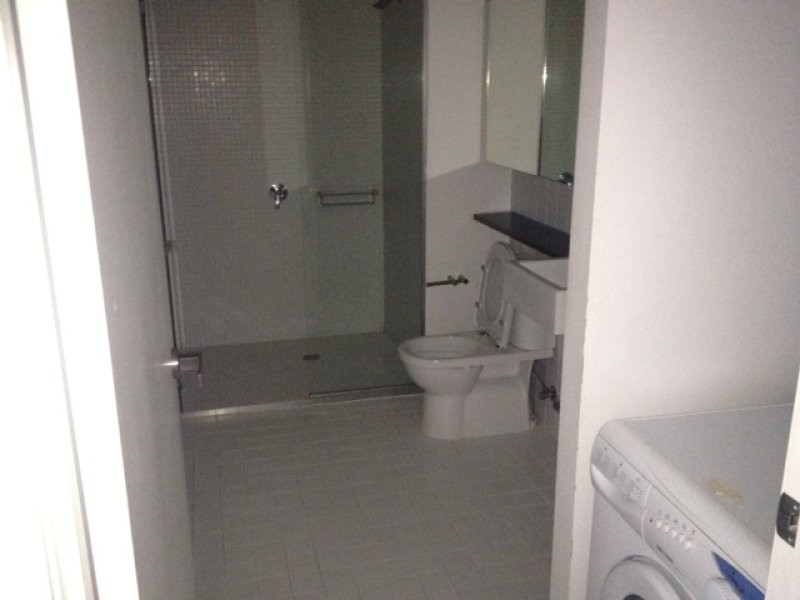 505/8 Waterview Walk, Docklands VIC 3008