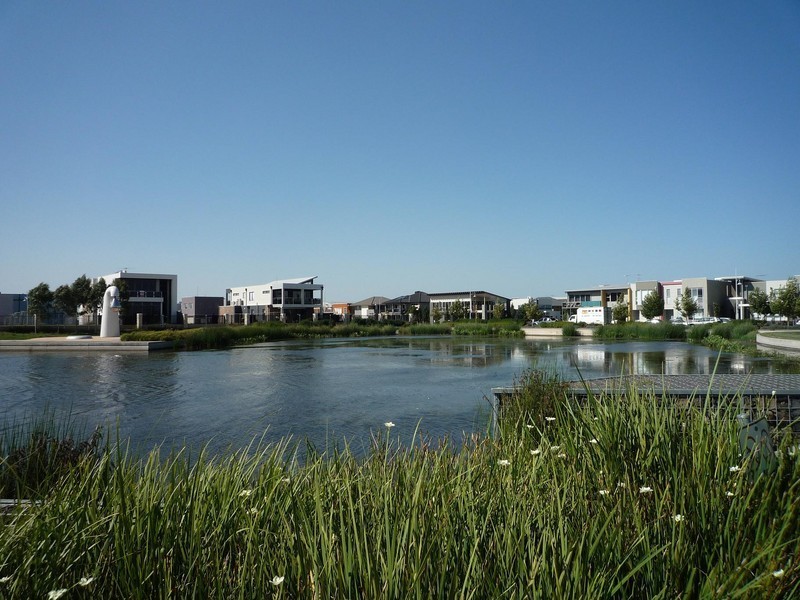 234/402 Caroline Springs Blvd, Caroline Springs VIC 3023