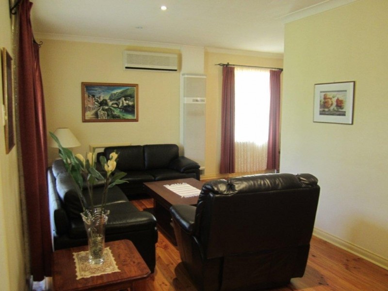 11 William Street, Beverley SA 5009