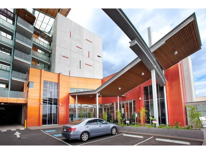 234/404  Caroline Springs Blvd, Caroline Springs VIC 3023