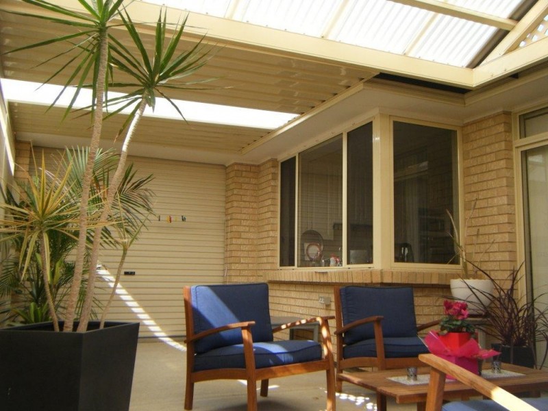 33 Kirra Avenue, Mitchell Park SA 5043