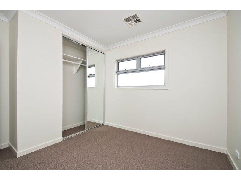 35 Lanark Avenue, Mitchell Park SA 5043