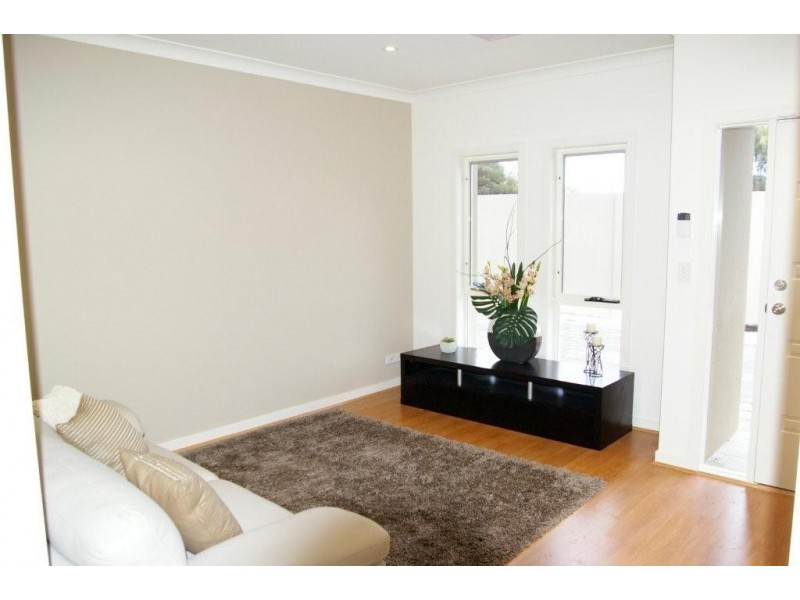 13A/13E Harbrow Grove, Seacombe Gardens SA 5047