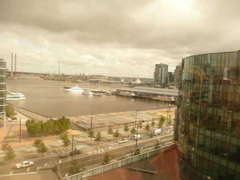1011/100 Harbour Esplanade, Docklands VIC 3008