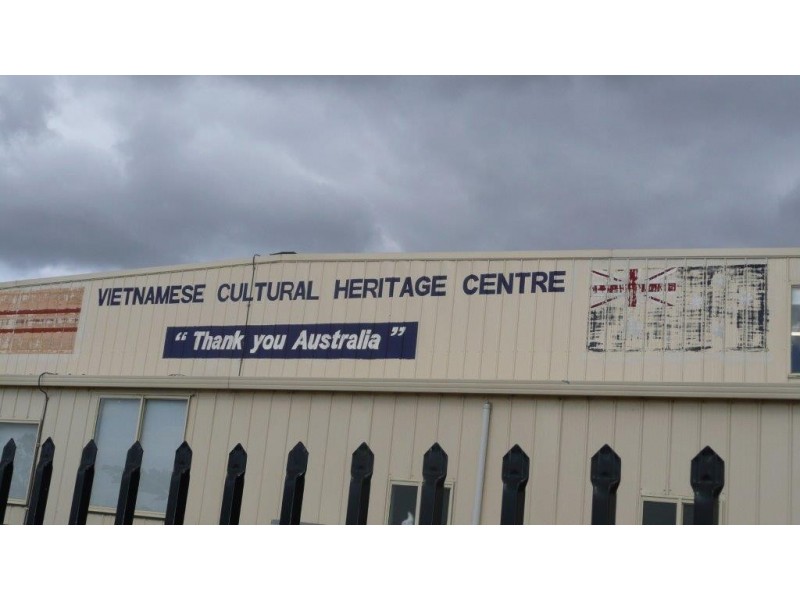 House 11 McGrath Place, Sunshine North VIC 3020