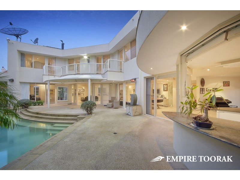 18 Denham Place, Toorak VIC 3142