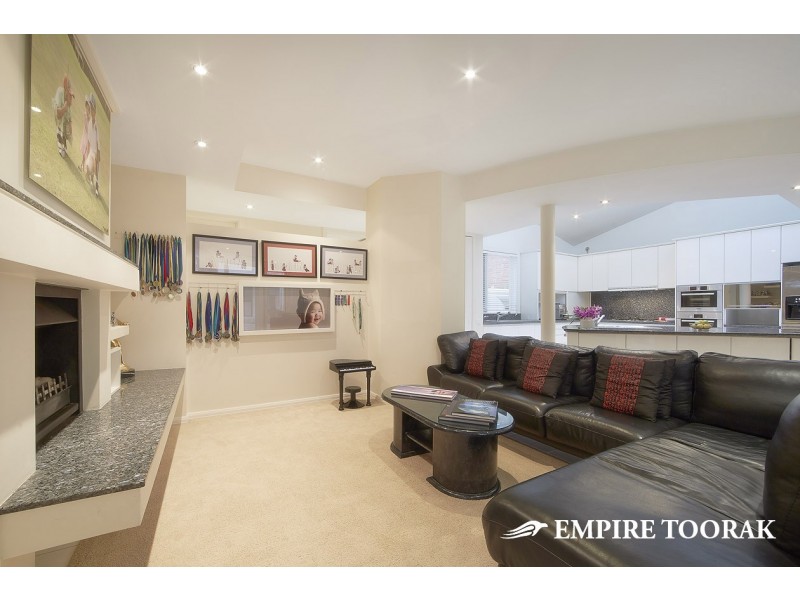 18 Denham Place, Toorak VIC 3142