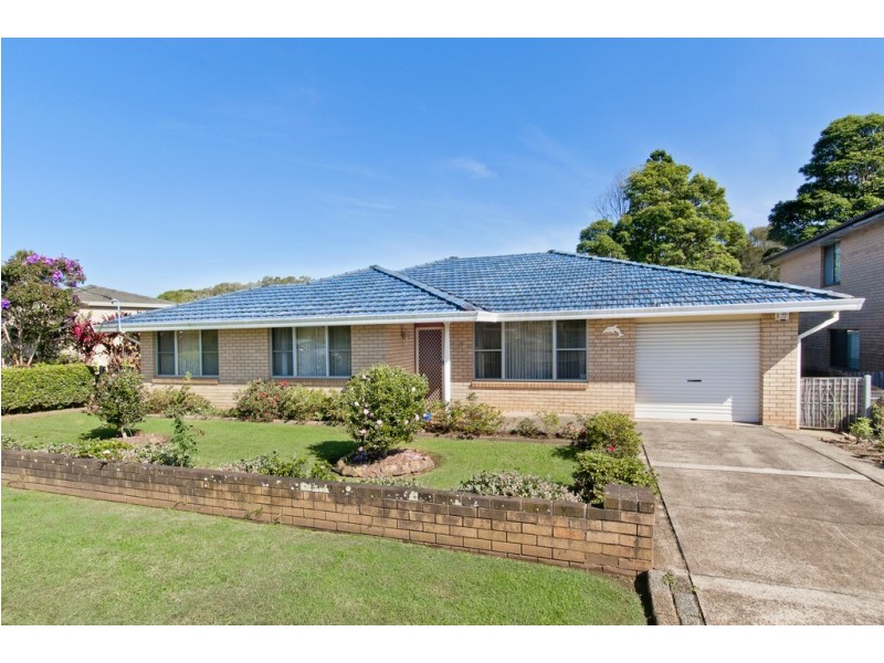 15 Lake Road, Port Macquarie NSW 2444