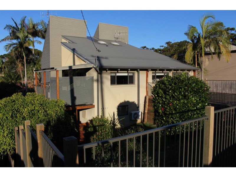 70 Kennedy Drive, Port Macquarie NSW 2444