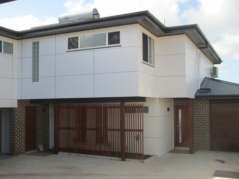 2/9 Hilltop Crescent, Port Macquarie NSW 2444