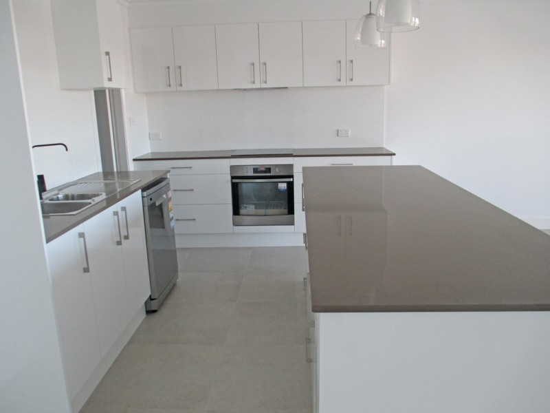 2/9 Hilltop Crescent, Port Macquarie NSW 2444