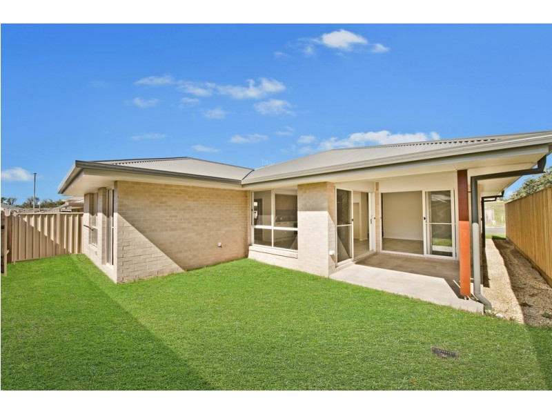 1 Graduation Street, Port Macquarie NSW 2444