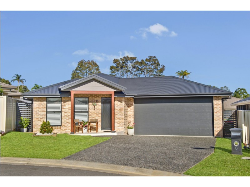 6 Celtic Court, Lake Cathie NSW 2445